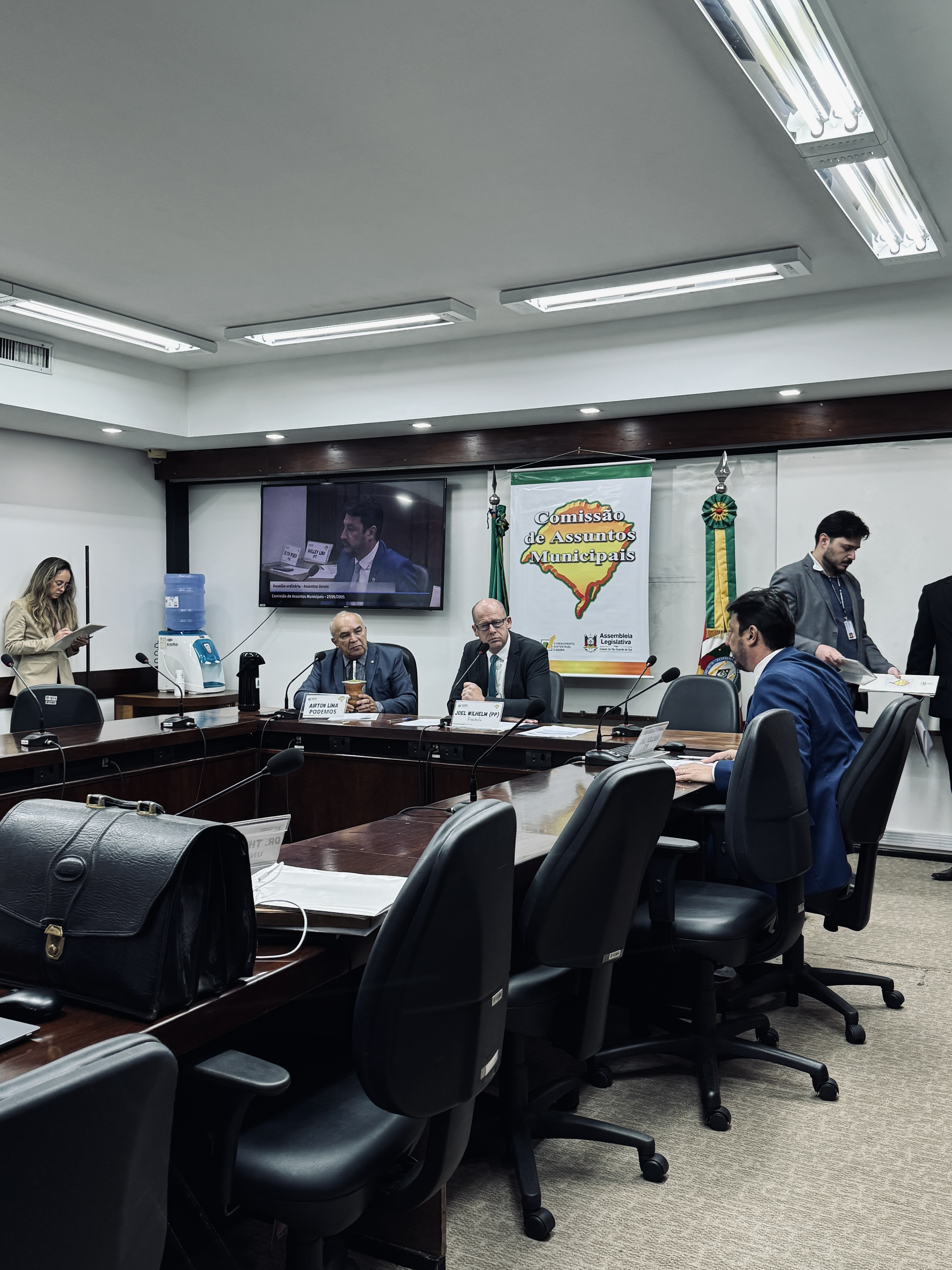 Audiência Pública na Assembleia Legislativa sobre a inoperância dos sistemas 190, 192 e 193 em Rio Grande/RS