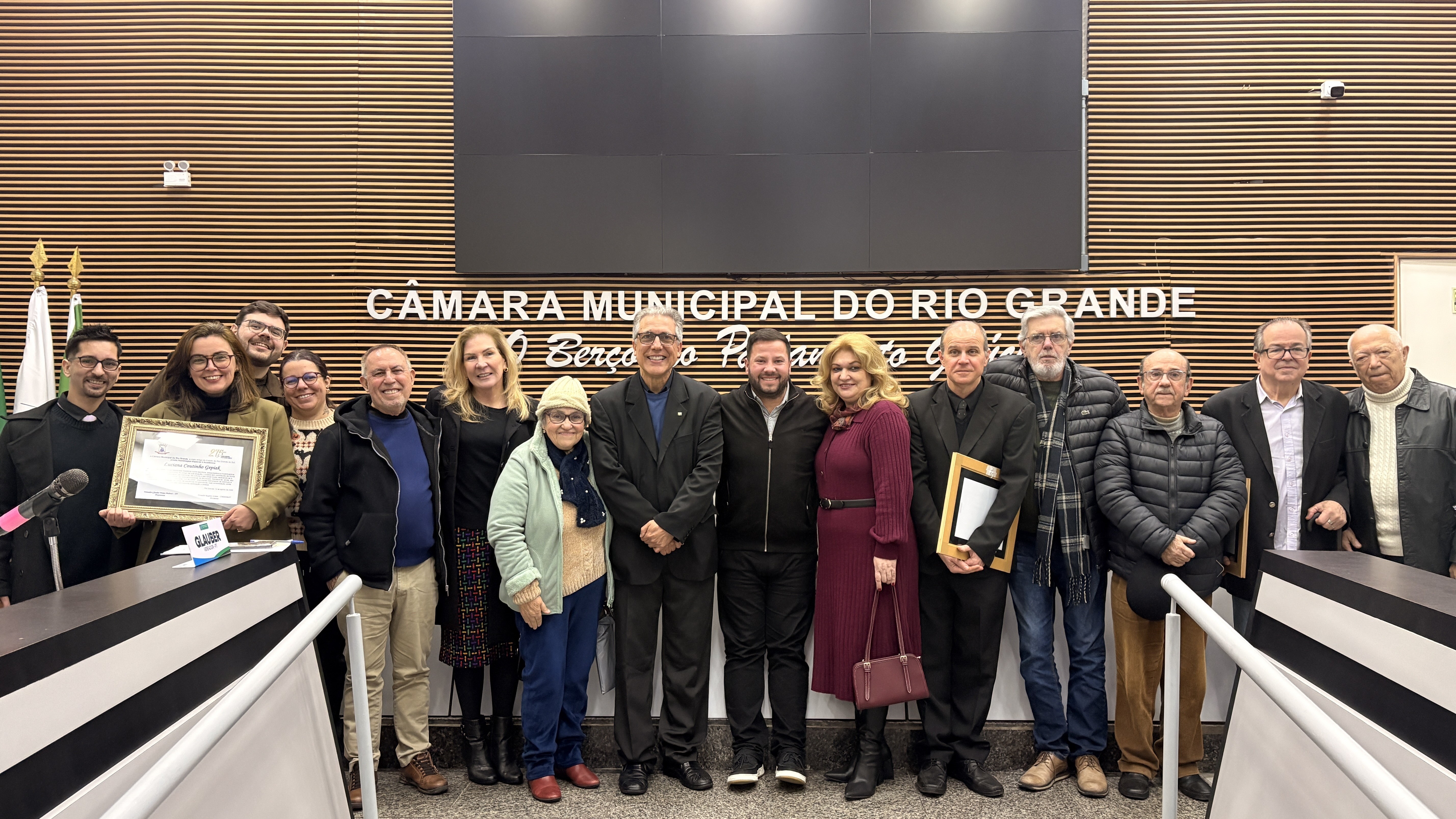 Sessão Especial aos 180 anos da Biblioteca Rio-Grandense. aos 45 anos da Academia Rio-Grandina de Letras e Homenagem Especial à Luciana Gepiak